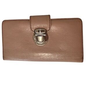 Marc Jacobs Blush Burgundy lining Leather Bifold Wallet Push Lock Made in Italy